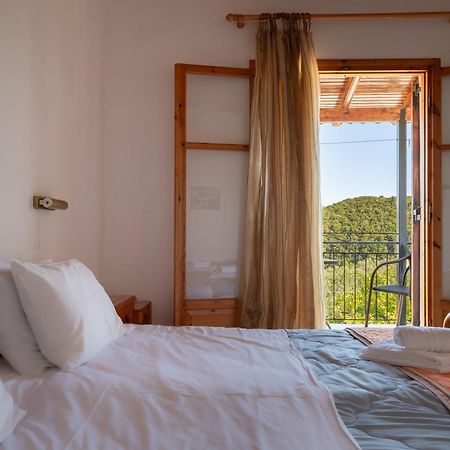 Ulisse Apartments Paleokasztríca Kültér fotó